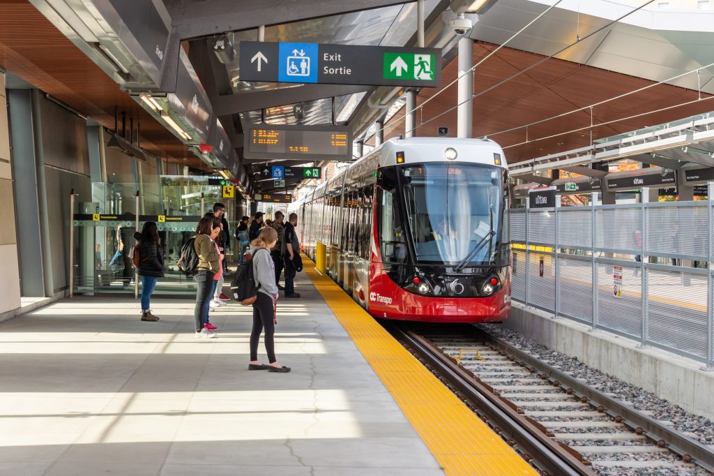 OC Transpo Train at uOttawa Station | WelcomINNS Ottawa